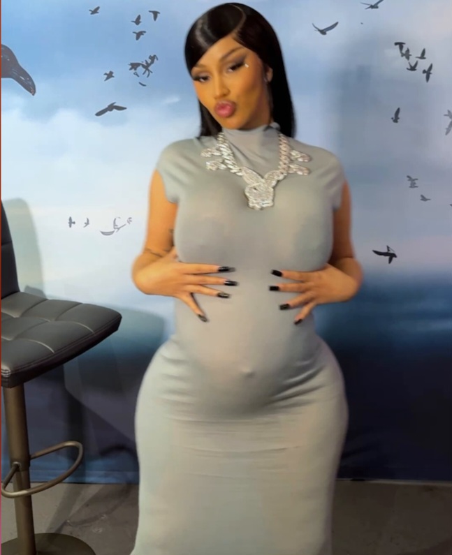 Rapper, Cardi B laments about being uncomfortable amid pregnancy then slams followers who questioned her for getting pregnant